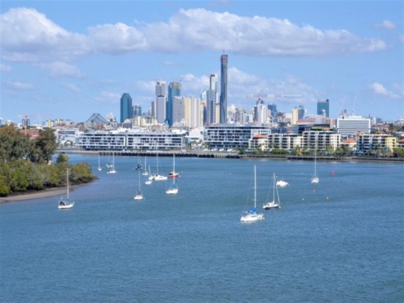 7/61 Hillside Crescent, Hamilton QLD 4007