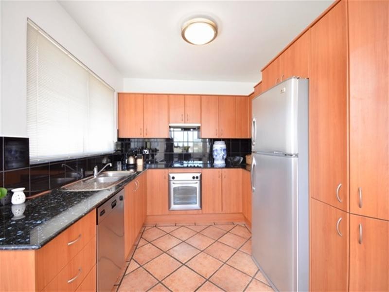 7/61 Hillside Crescent, Hamilton QLD 4007