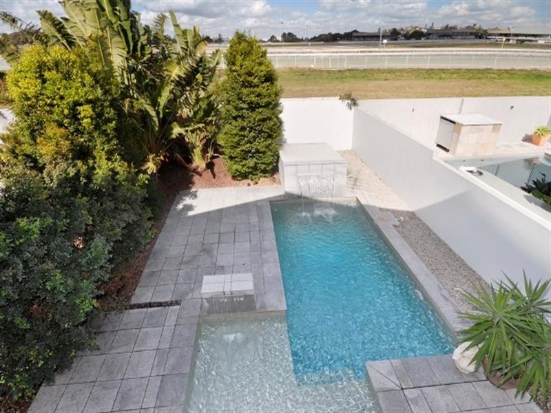 62 Mein Street, Hendra QLD 4011