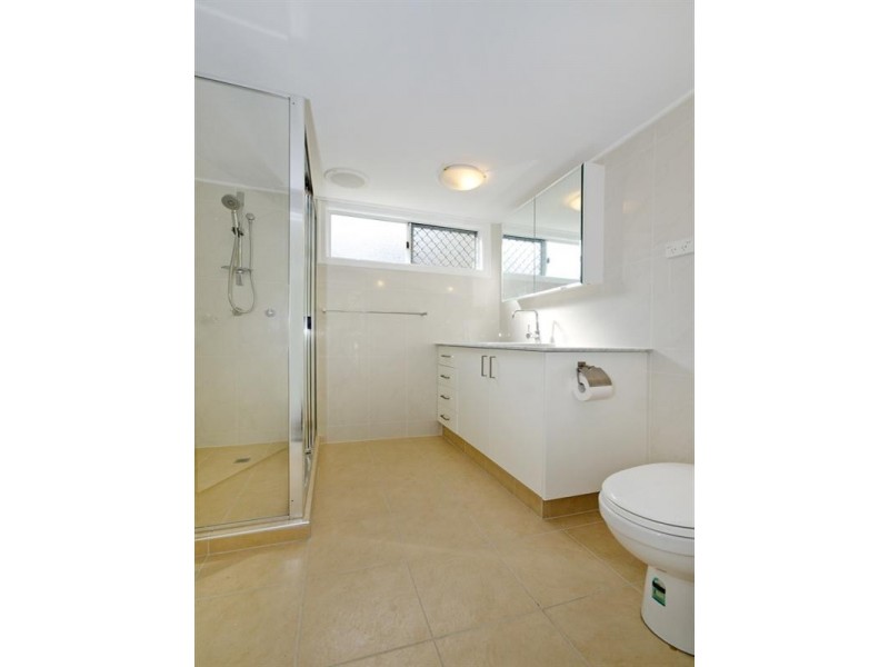 9 Balmain Street, Wooloowin QLD 4030