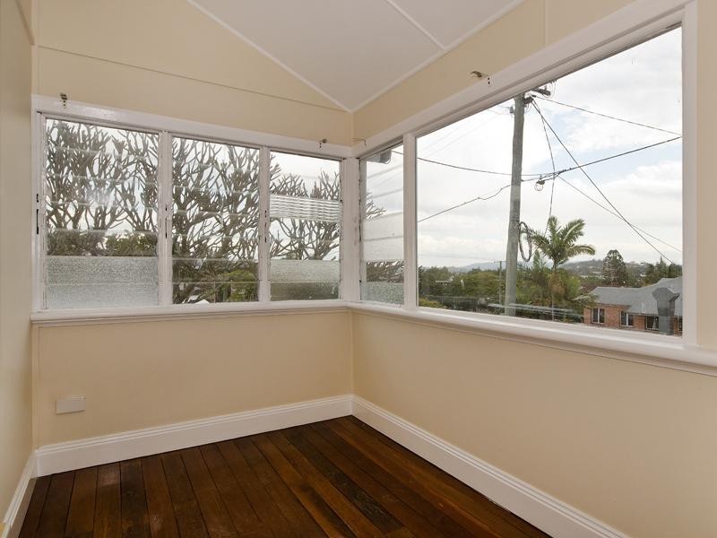 9 Balmain Street, Wooloowin QLD 4030