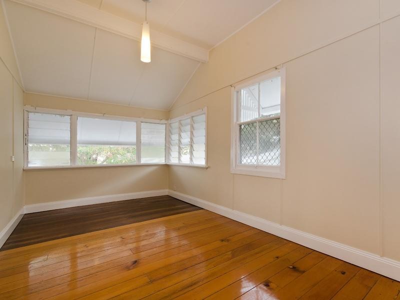 9 Balmain Street, Wooloowin QLD 4030