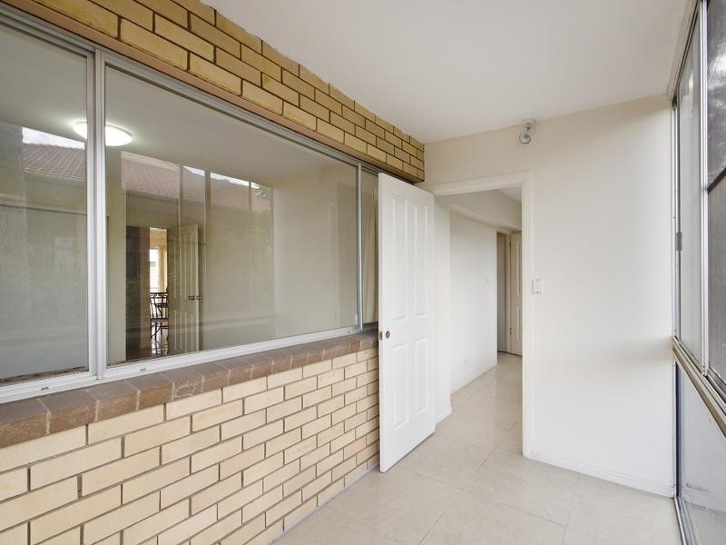 1/128 Racecourse Road, Ascot QLD 4007