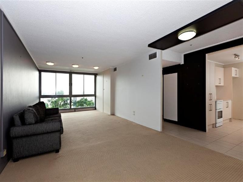 3B/11 Hillside Crescent, Hamilton QLD 4007