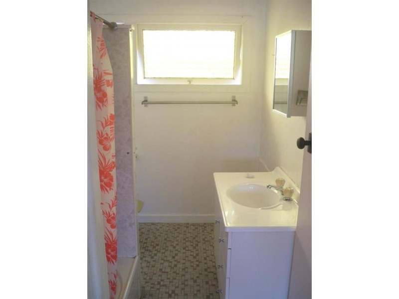 2/49 Morris Street, Wooloowin QLD 4030