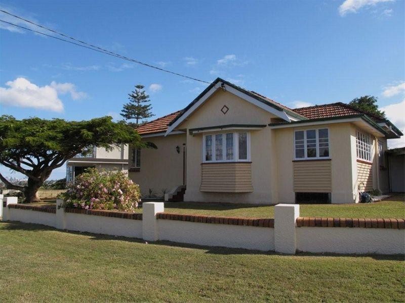 8 Bowd Parade, Wavell Heights QLD 4012