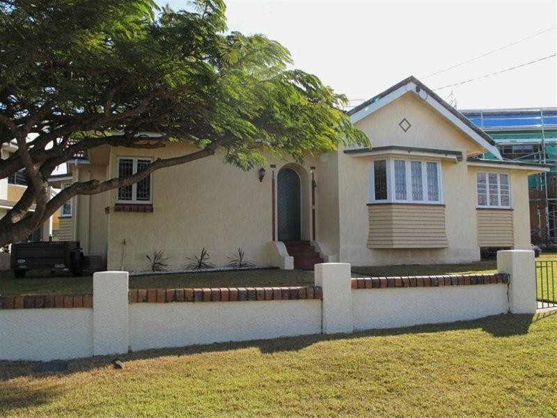8 Bowd Parade, Wavell Heights QLD 4012