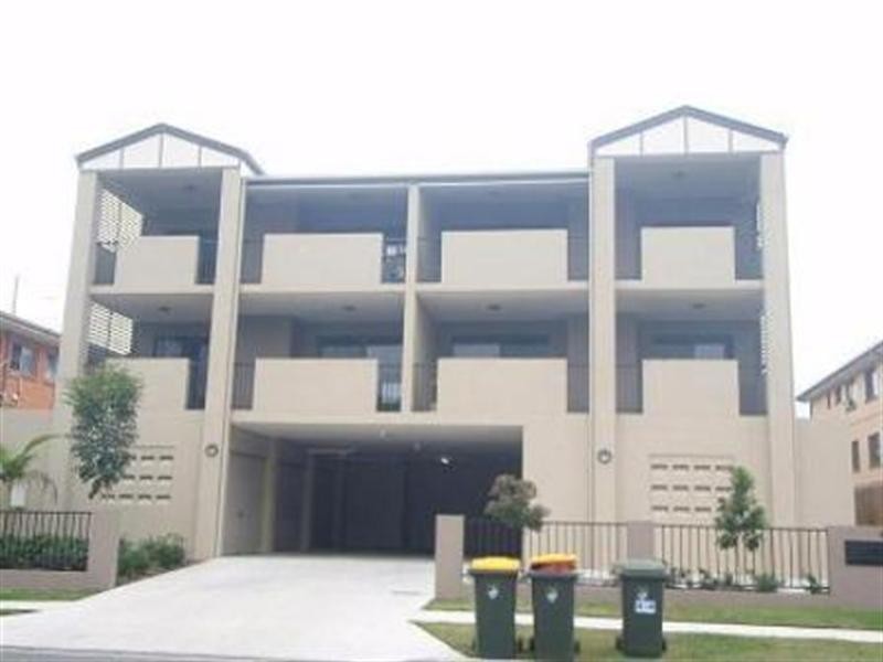 2/8 Gellibrand Street, Clayfield QLD 4011