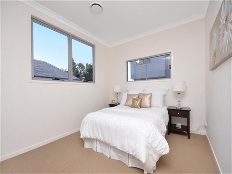 1/20 Balowrie Street, Hamilton QLD 4007