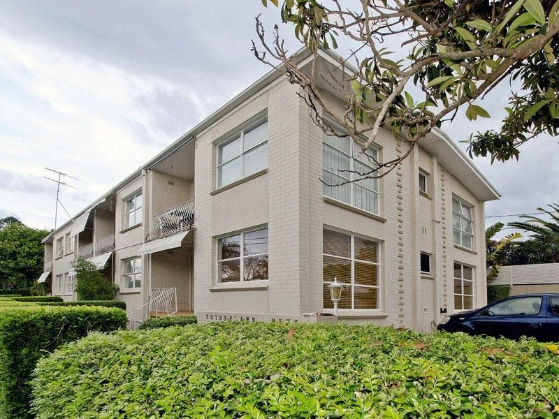 2/11 Beatrice Terrace, Ascot QLD 4007