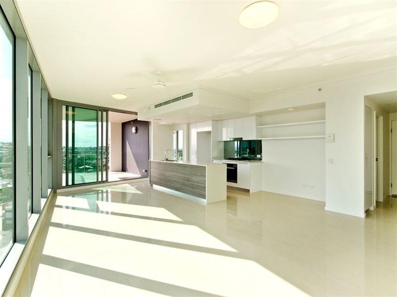 11512/8 Harbour Road, Hamilton QLD 4007