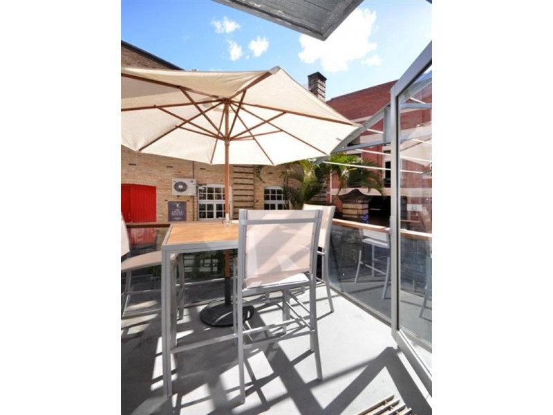 18/36 Vernon Terrace, Teneriffe QLD 4005