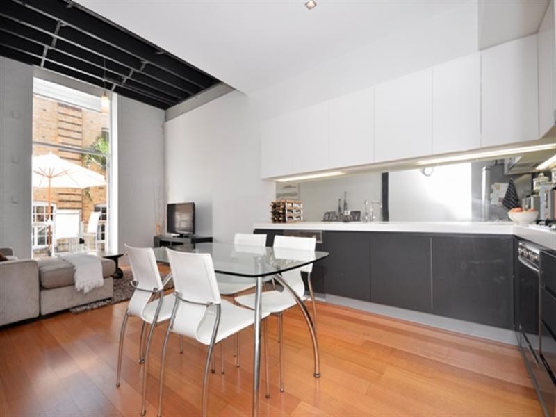 18/36 Vernon Terrace, Teneriffe QLD 4005