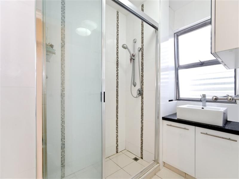 1/128 Racecourse Road, Ascot QLD 4007