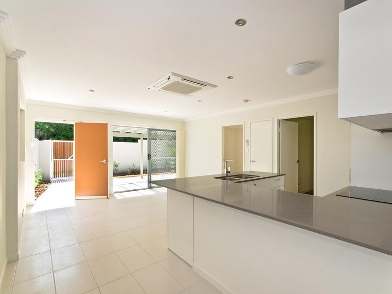 19 Riverton Street, Clayfield QLD 4011