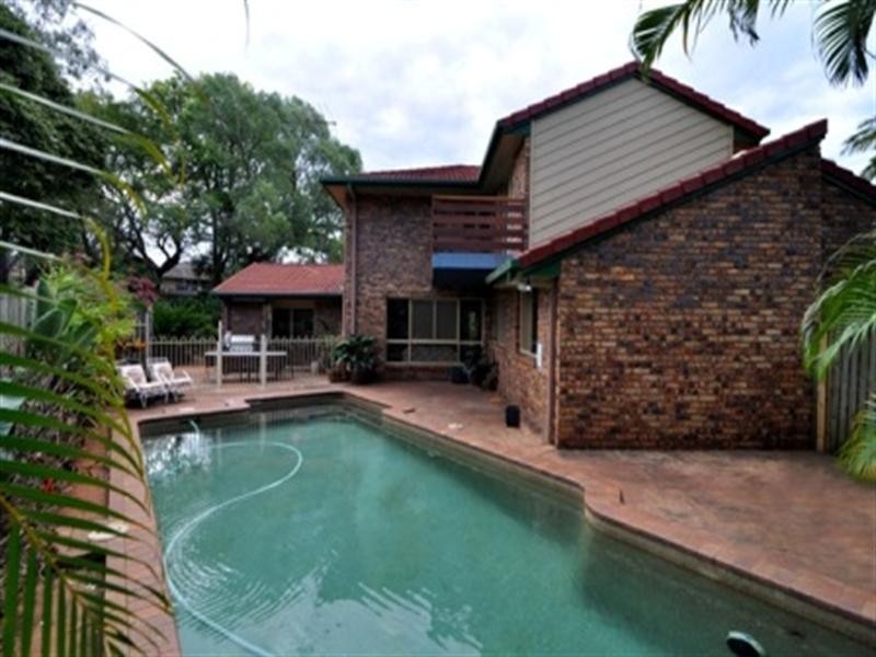 4 Colonial Court, Boondall QLD 4034