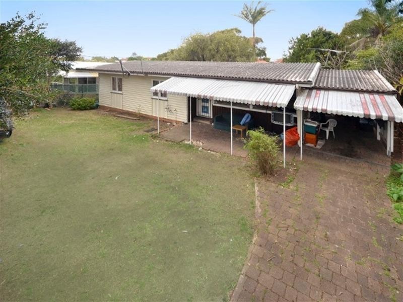 36 Taylor Street, Wavell Heights QLD 4012