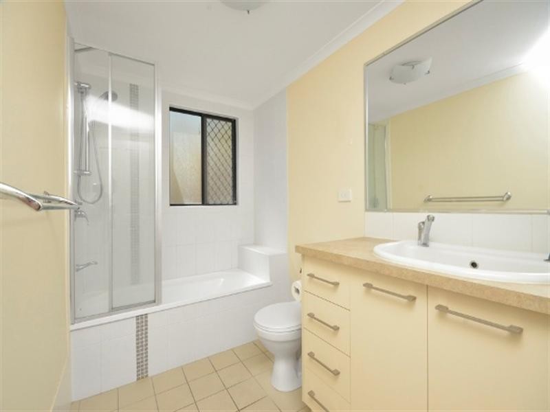 3/7 Amisfield Avenue, Nundah QLD 4012