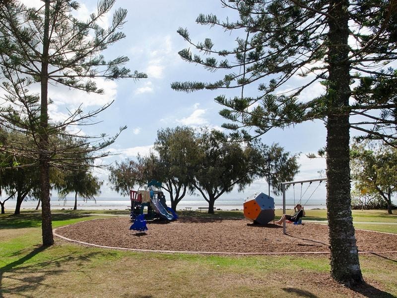 5 (Lot 25) Second Avenue, Scarborough QLD 4020