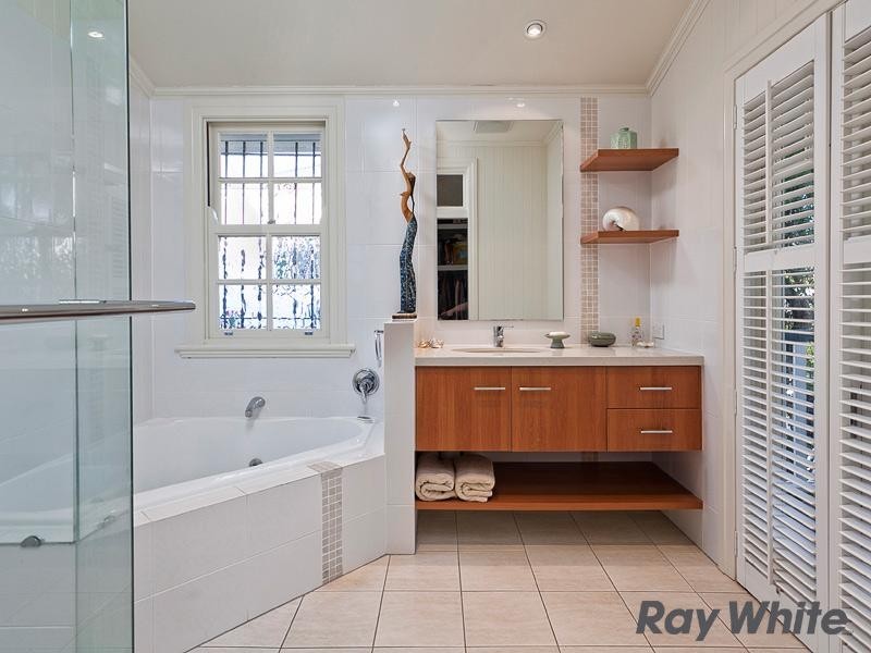 58 Angliss Street, Wilston QLD 4051