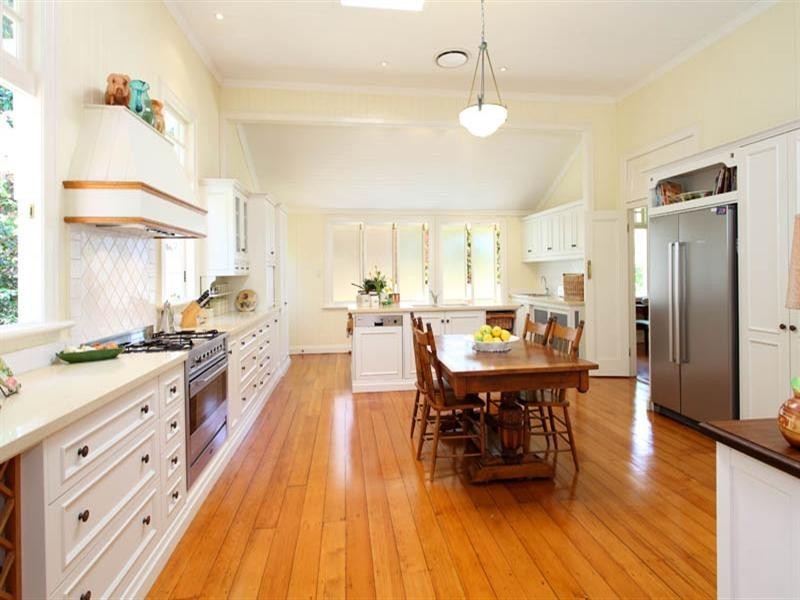 70 Riverview Terrace, Hamilton QLD 4007