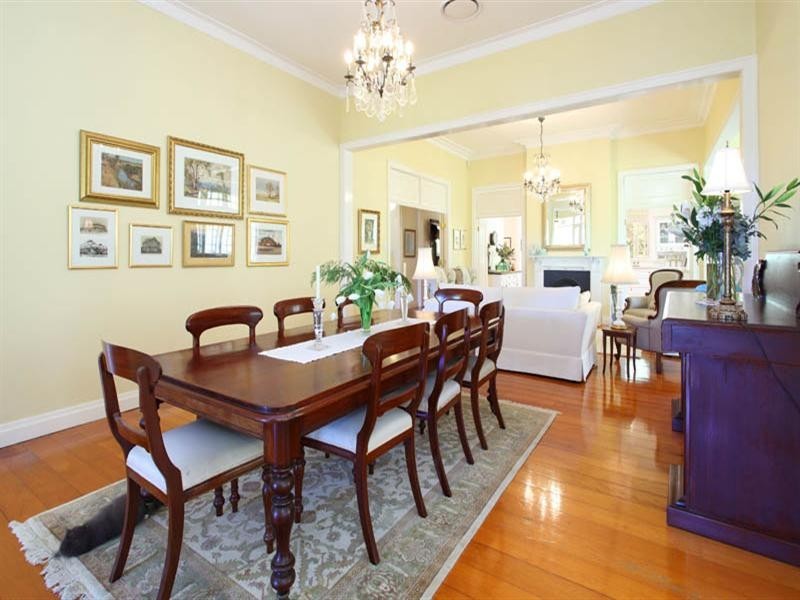 70 Riverview Terrace, Hamilton QLD 4007