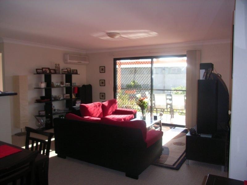 2/57 Allworth Street, Northgate QLD 4013