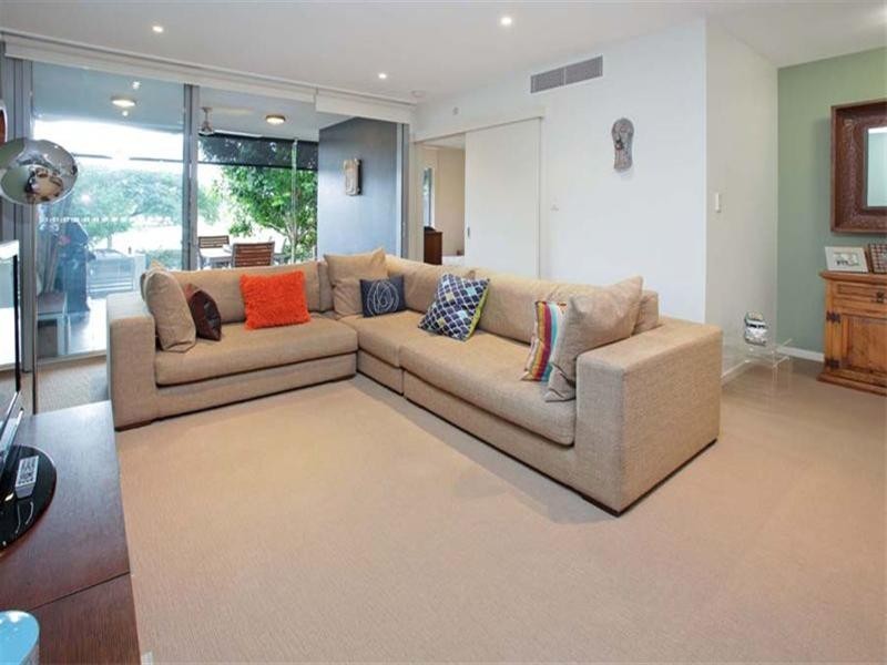 6/18 Riverbend Place, Bulimba QLD 4171