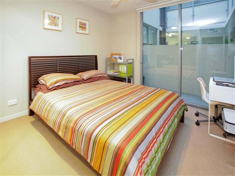 6/18 Riverbend Place, Bulimba QLD 4171