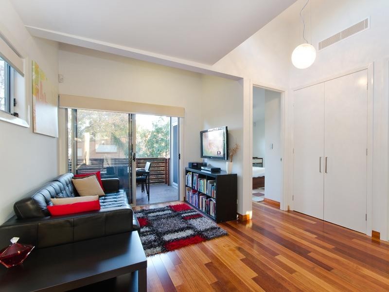 3 Seymour Road, Hamilton QLD 4007