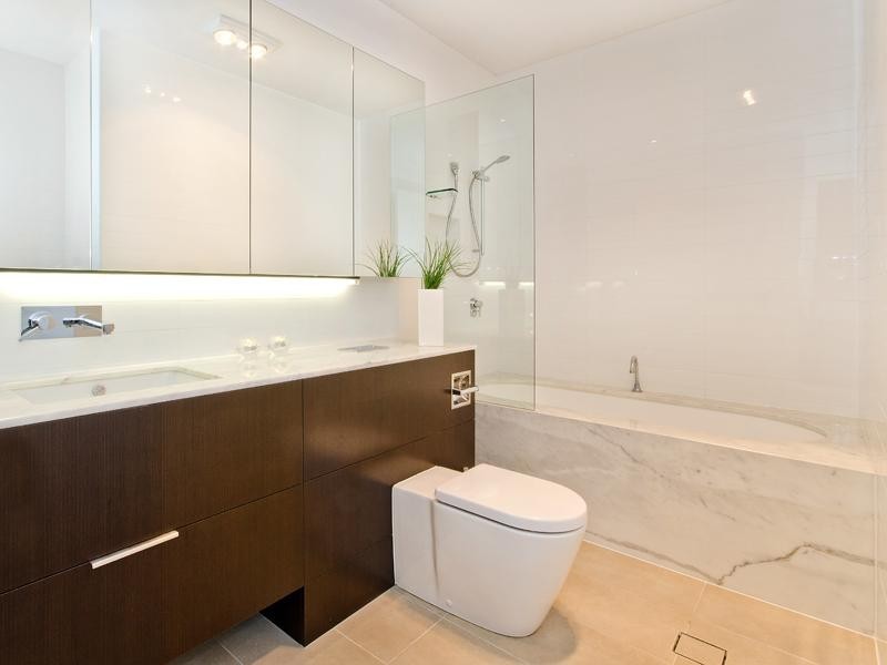 3 Seymour Road, Hamilton QLD 4007