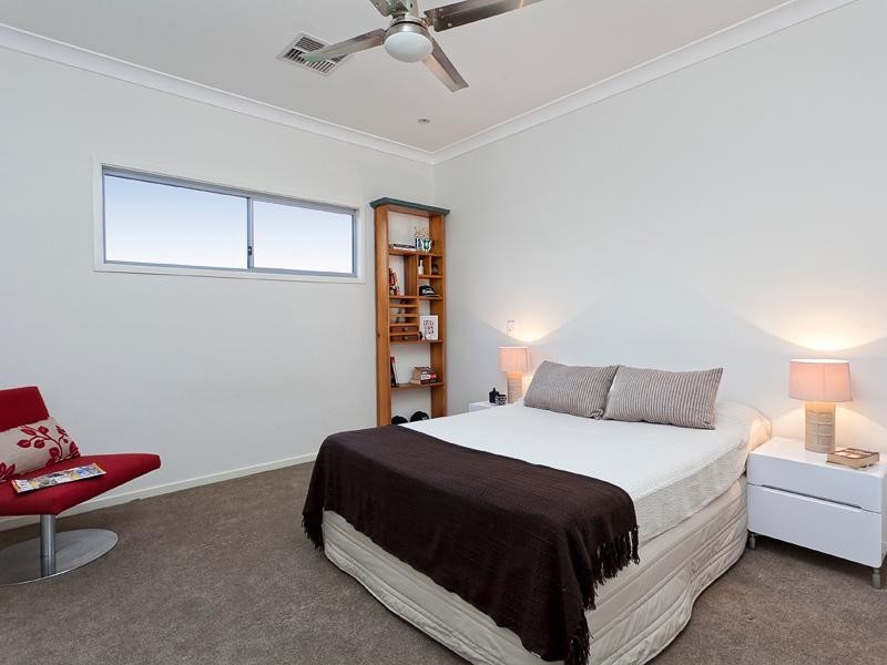 24 Willis Street, Gordon Park QLD 4031