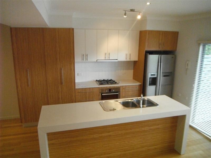 2/20 Kent Street, Hamilton QLD 4007