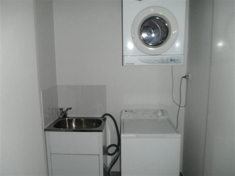 2/20 Kent Street, Hamilton QLD 4007