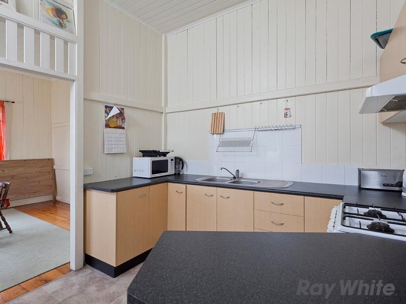 76 Hawdon Street, Wilston QLD 4051