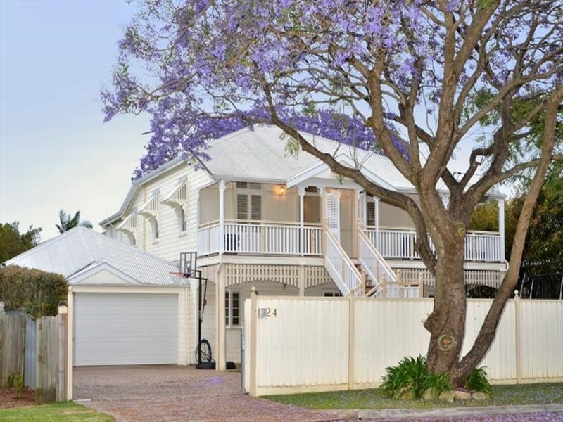 24 Rous Street, Hendra QLD 4011