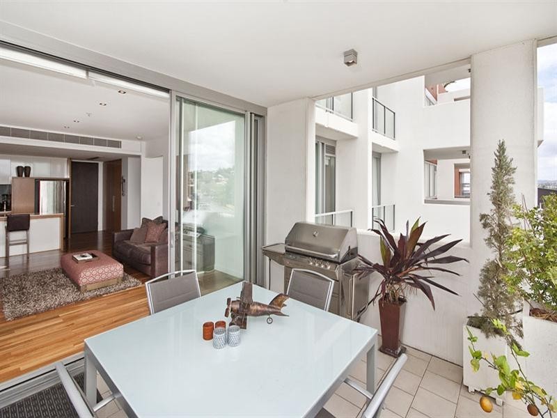 114/37 Harbour Road, Hamilton QLD 4007