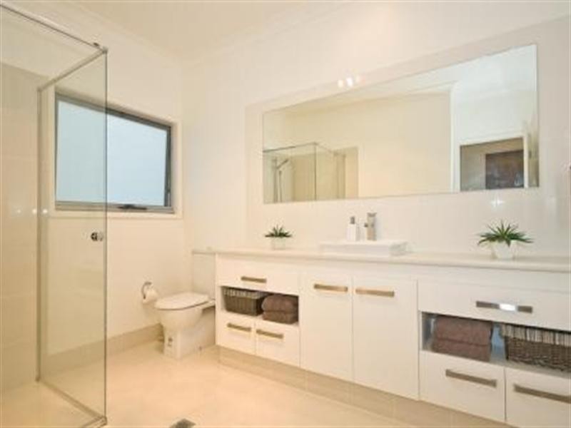 38 Charlotte Street, Wavell Heights QLD 4012