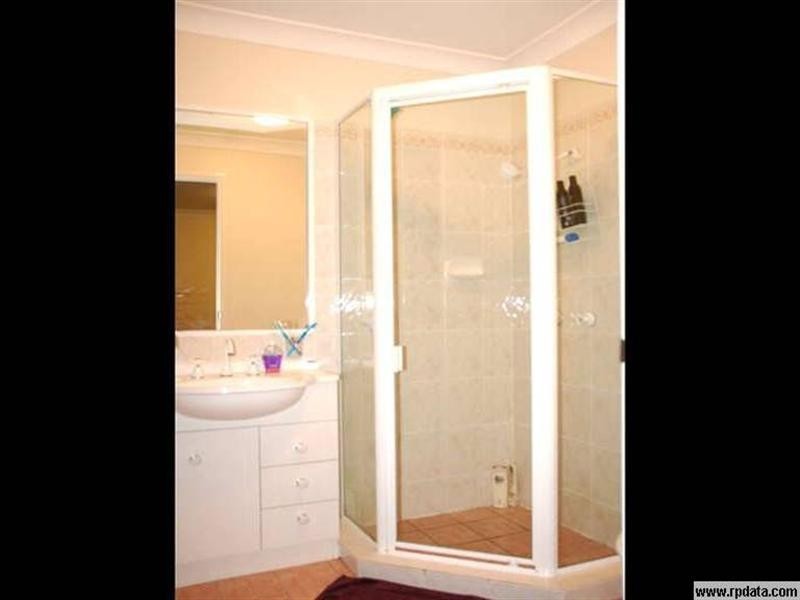 2/57 Allworth Street, Northgate QLD 4013