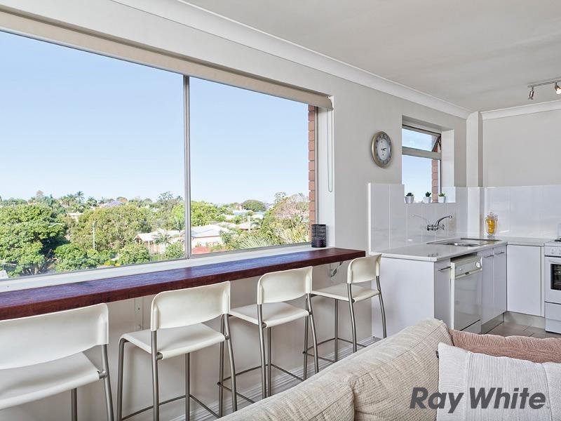 4/117 Flower Street, Northgate QLD 4013