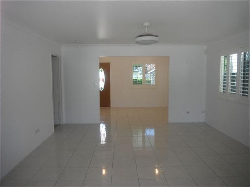 45 Gordon Street, Hendra QLD 4011