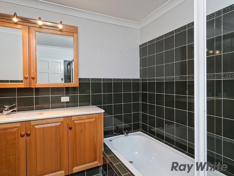 27 Sefton Avenue, Clayfield QLD 4011