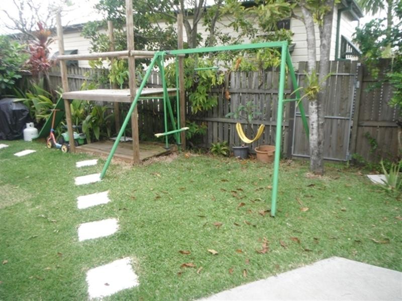 12 Ruth Street, Wilston QLD 4051