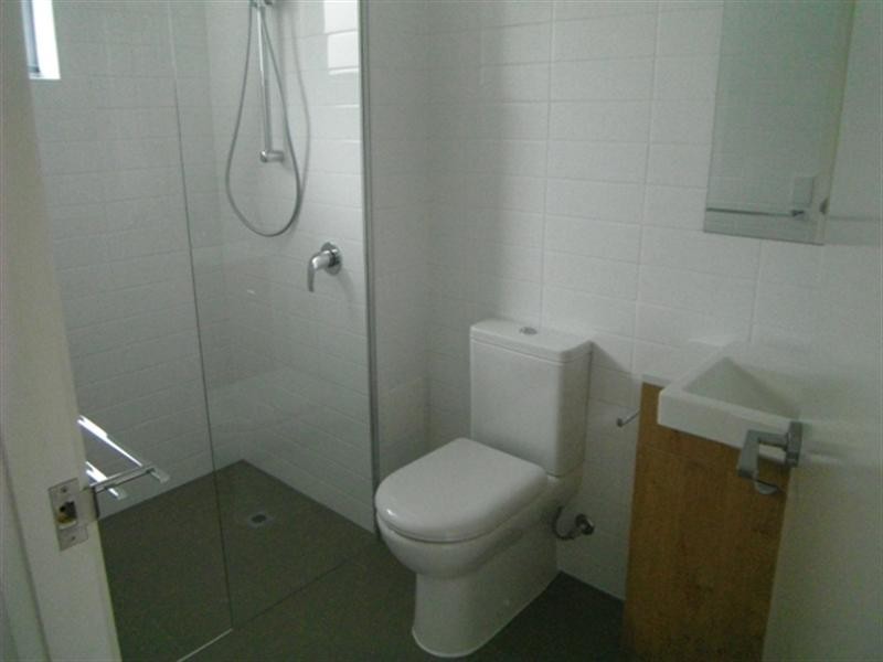 4/32 Windsor Street, Hamilton QLD 4007