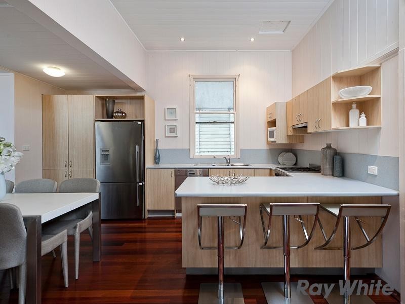 8 Willmington Street, Wooloowin QLD 4030