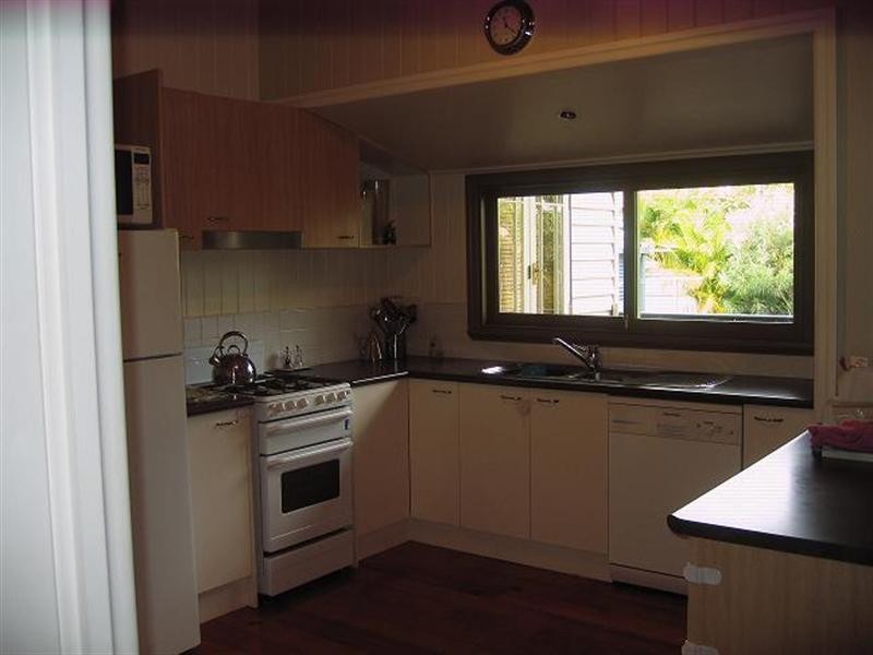 32 Lilley Street, Hendra QLD 4011