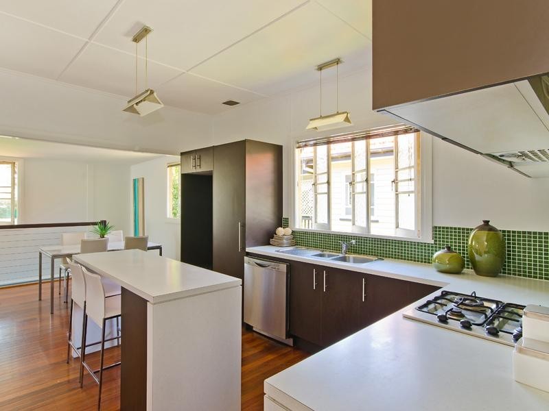 47 Pleystowe Crescent, Hendra QLD 4011