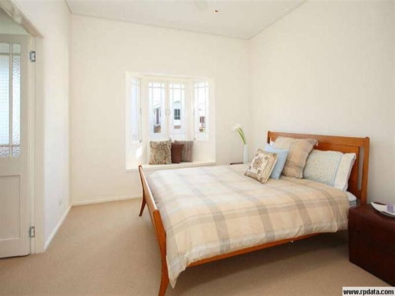 39 Mein Street, Hendra QLD 4011