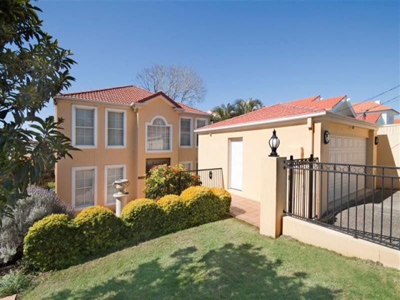 17 Kitchener Road, Ascot QLD 4007