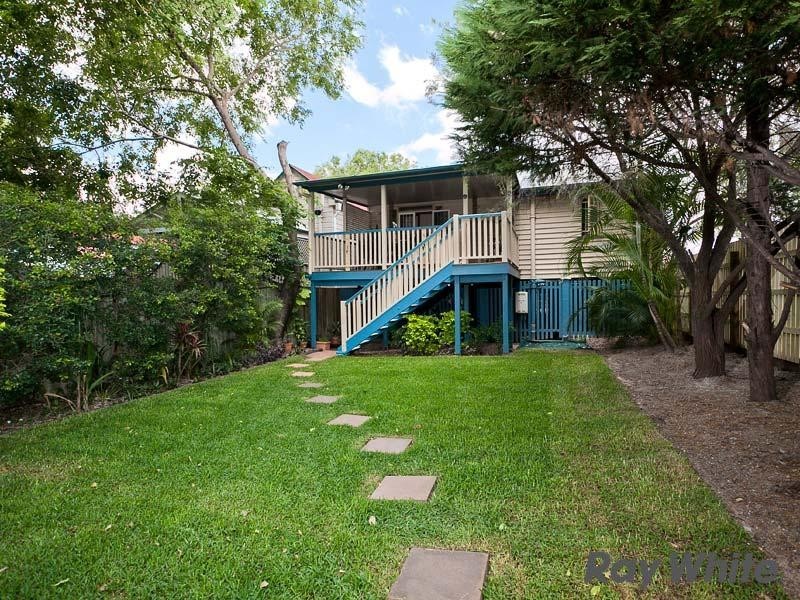 123 Albion Road, Windsor QLD 4030